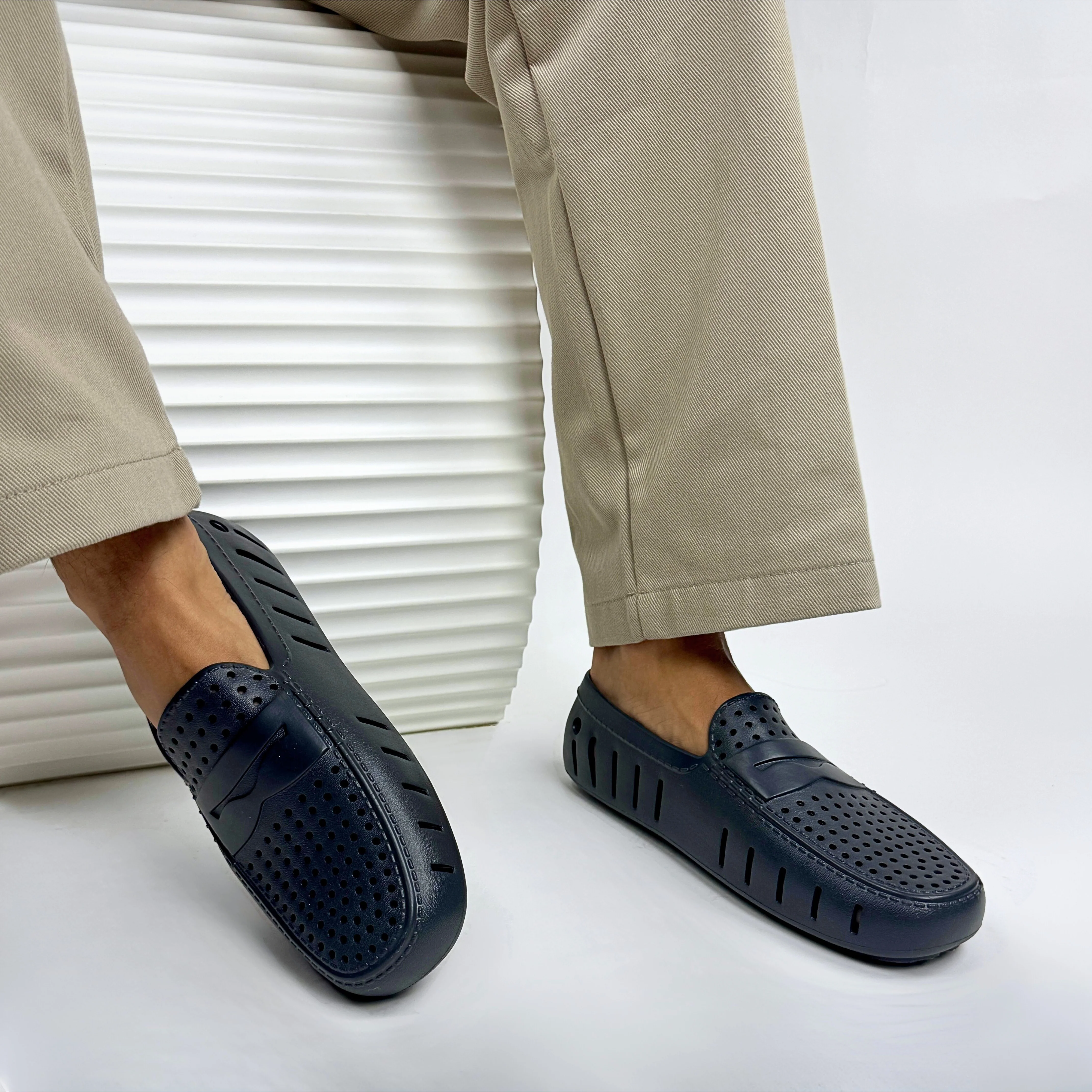 Men's Country Club Black Asphalt Loafers - Image 3