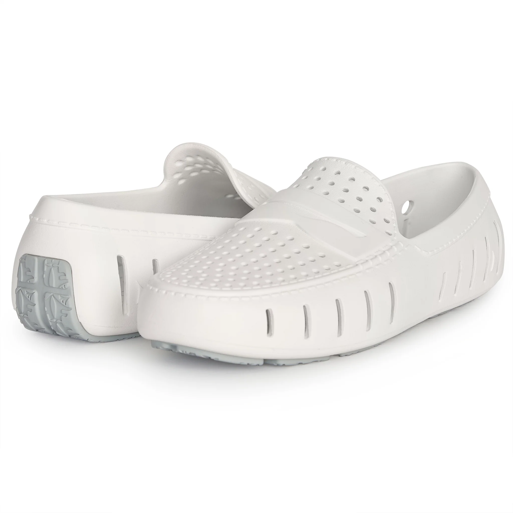 Men's Country Club Bright White Harbor Mist Gray Loafers - Image 4