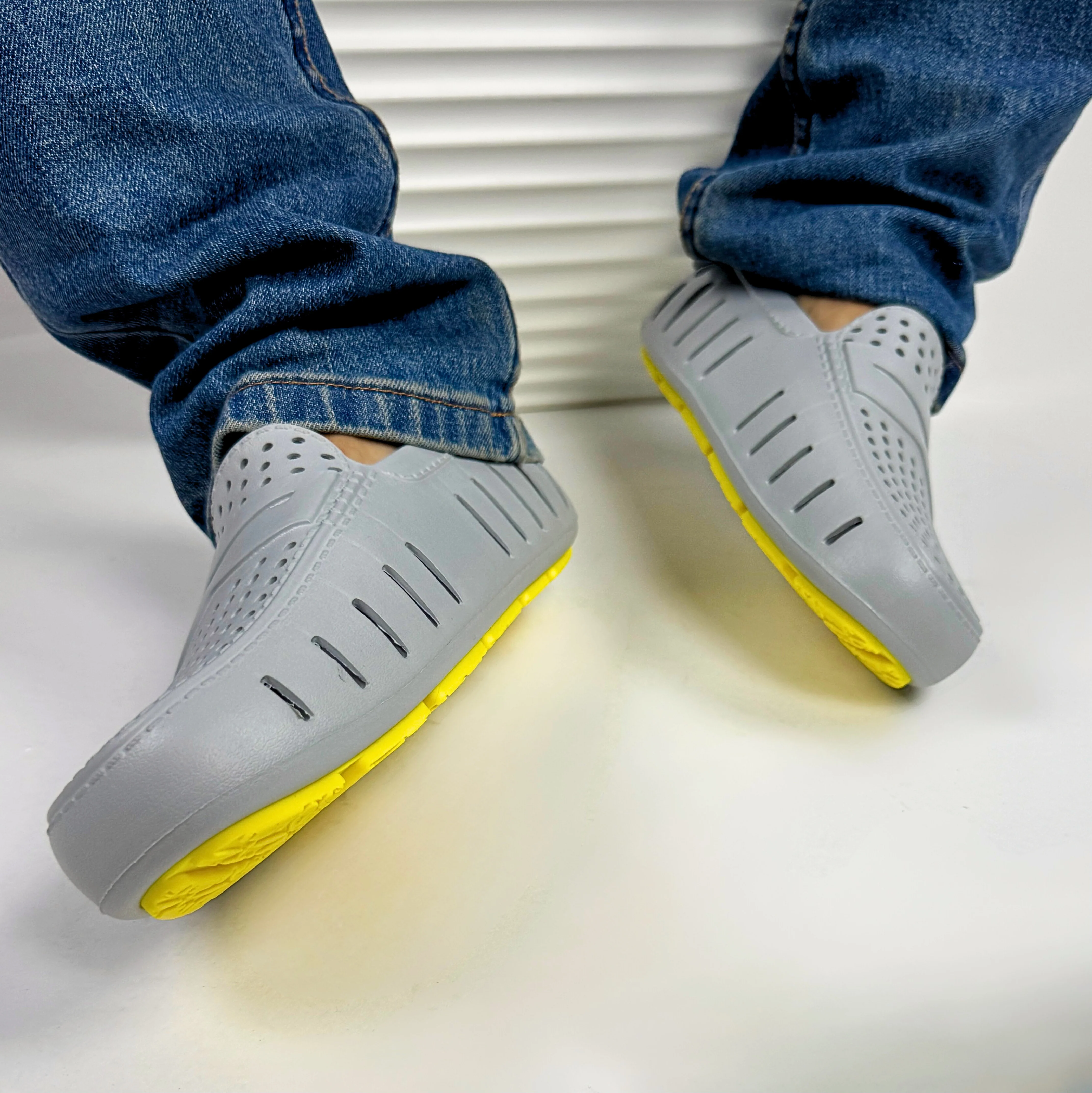 Men's Country Club Harbor Mist Gray Lemon Tonic Loafers - Image 3