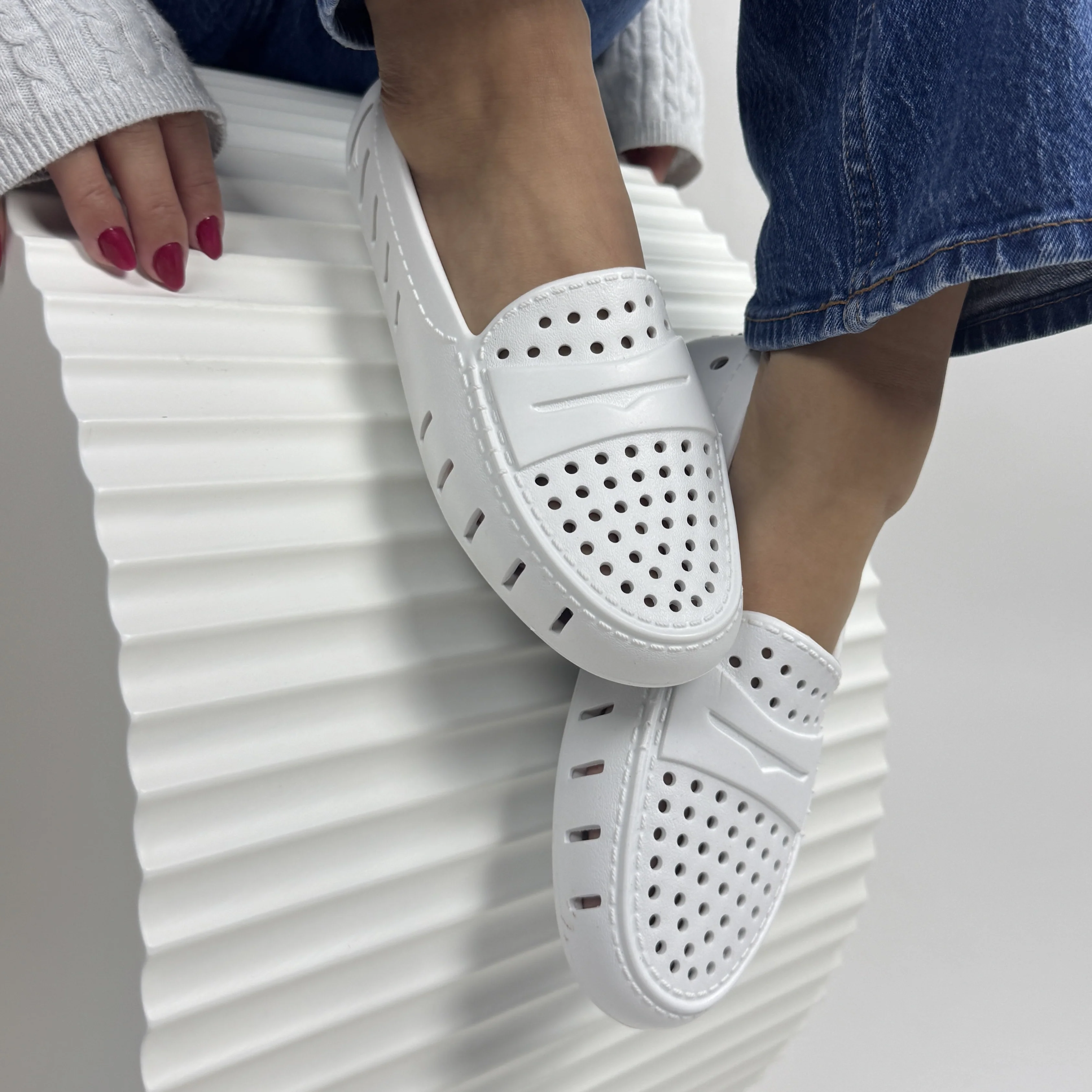Women's Posh Bright White Harbor Mist Gray Loafers - Image 3